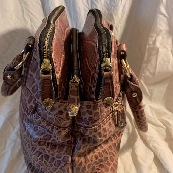 Cute bag almost new - Picture 2 of 8